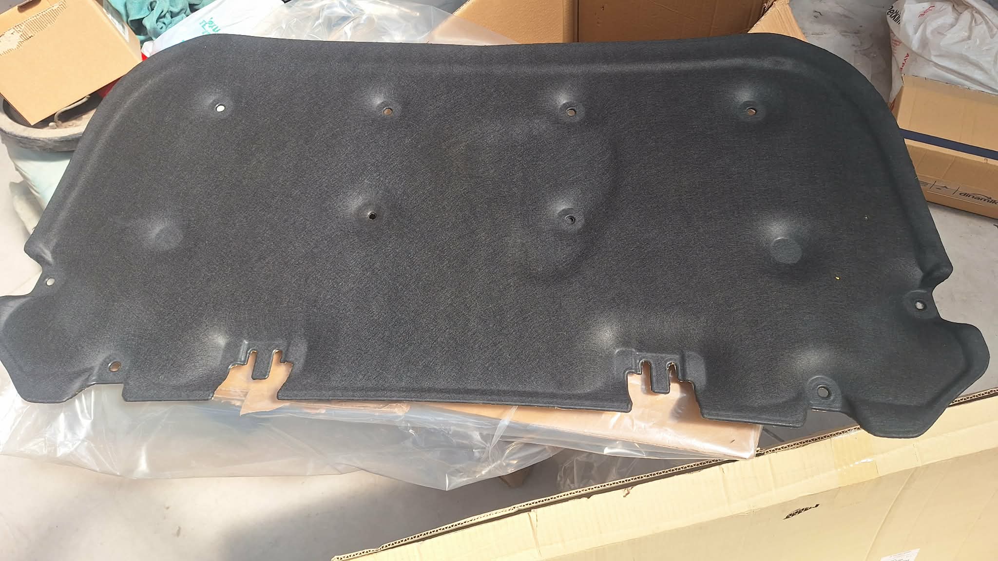 5915A293 L200 KAPUT KEÇESİ 15-18 ORJİNAL